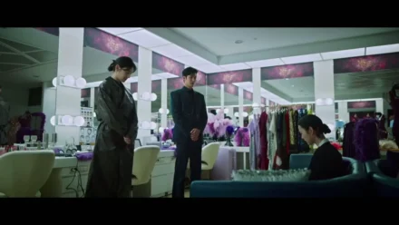 Кадры из сериала Чеболь против детектива (2024)